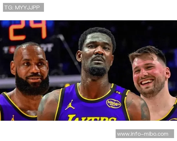 艾顿状态下滑詹姆斯不给球防守频频失误成球队隐患